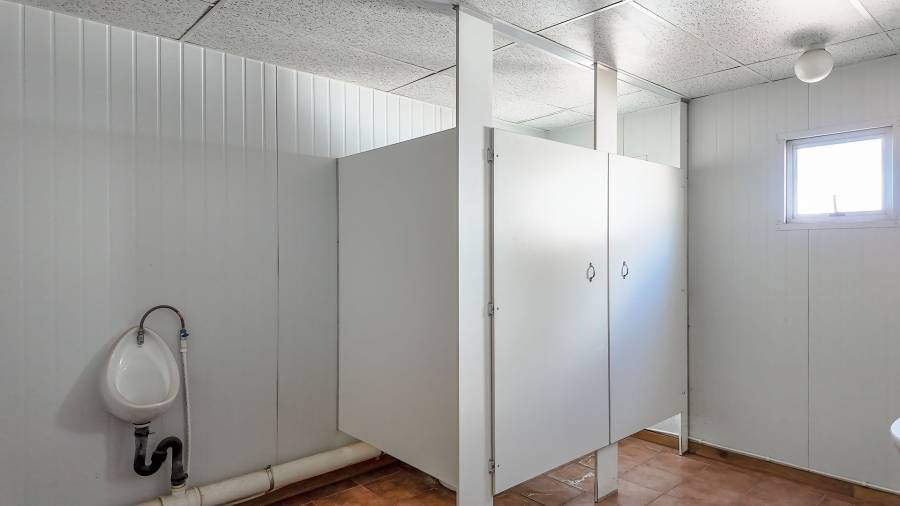 5 Bedroom Property for Sale in Rustenburg Rural North West